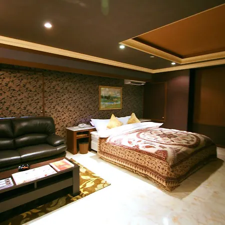 Aura Resort Iga (Adults Only) Exterior photo